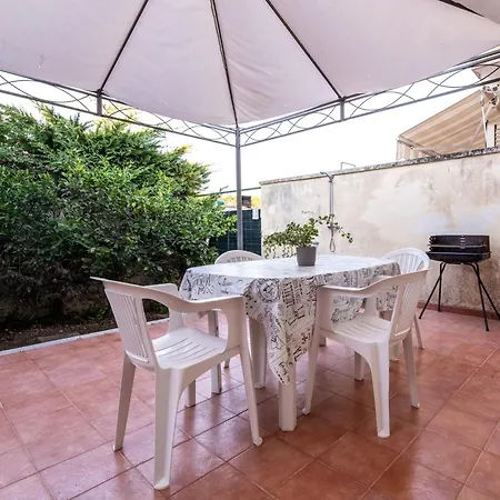 Casa Saracena